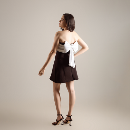 Chic bow padded dress