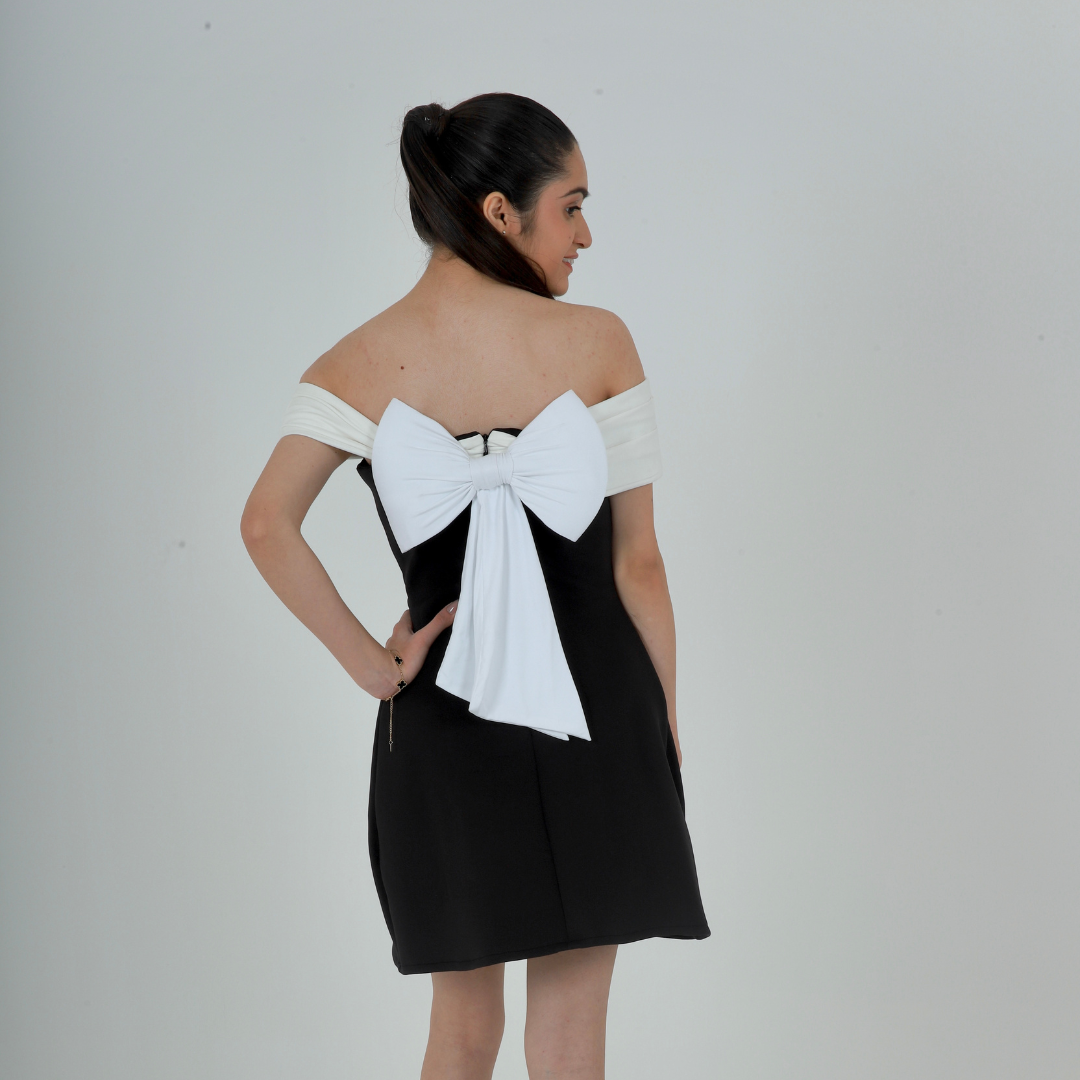 Chic bow padded dress